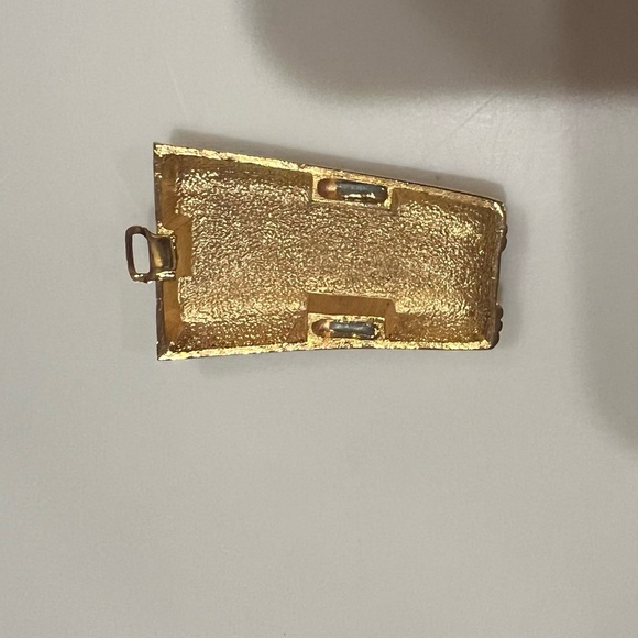 St. John Knit Black & Gold Vintage Belt Buckle Clip - Picture 2 of 4